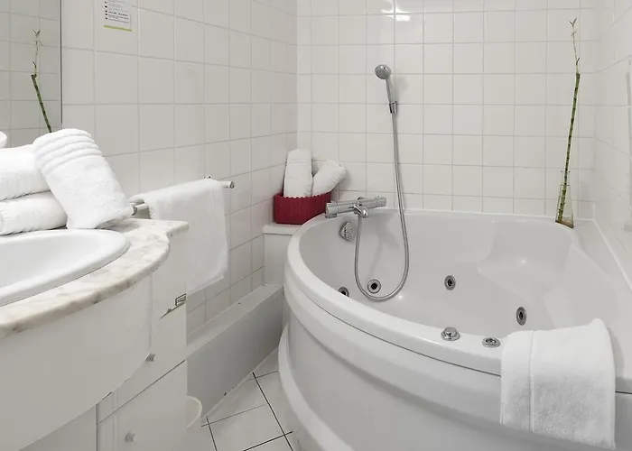 酒店 Restaurant L'evidence 纳沙托