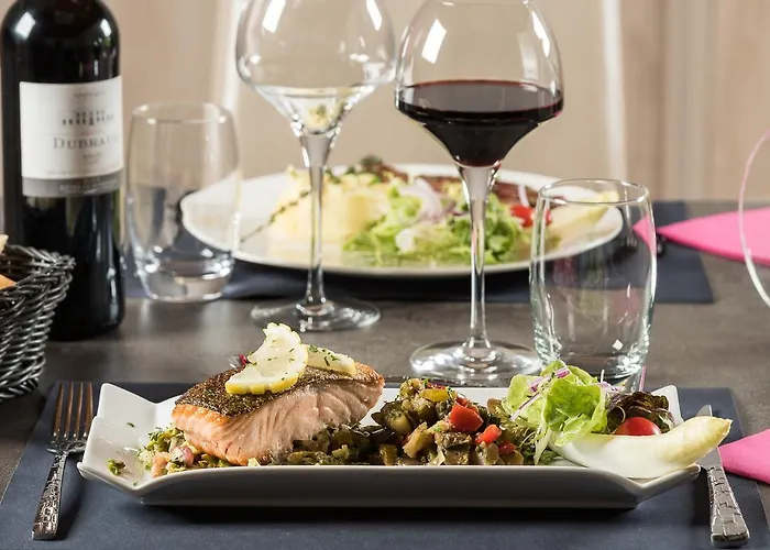 酒店 Restaurant L'evidence 纳沙托